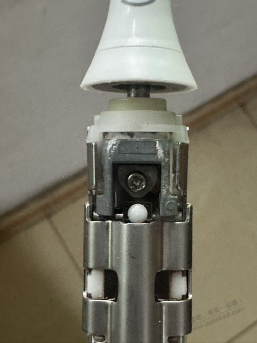 问一个飞利浦电动牙刷异响的问题，疑难杂症了