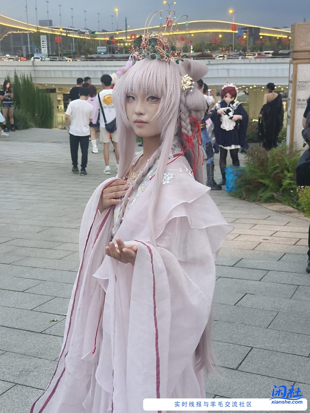 是什么一闪而过的花火