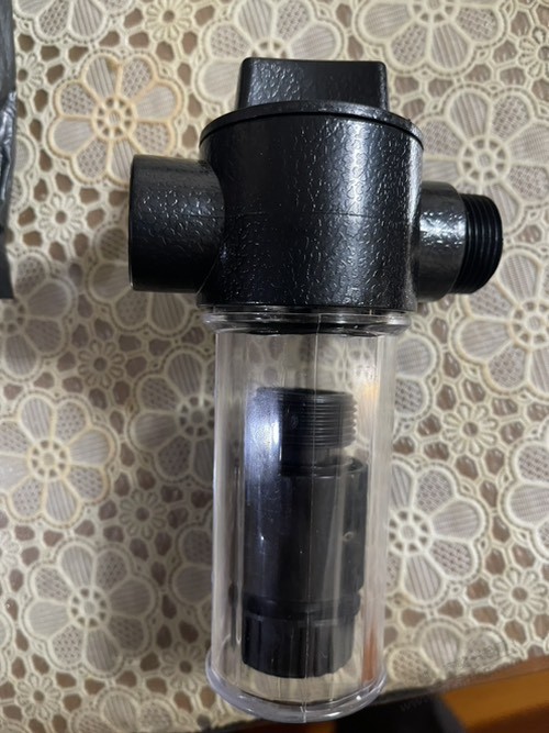 前几天几毛钱的水管。这个配件是干吗用的？