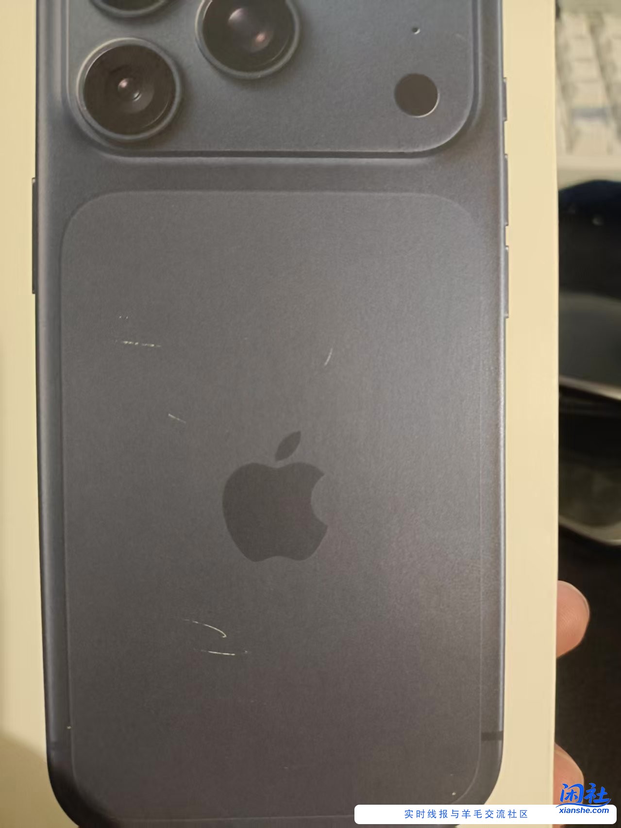 移动的17pro收到了，盒子有瑕疵