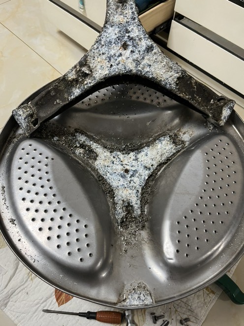 滚动洗衣机有必要拆开清洗吗